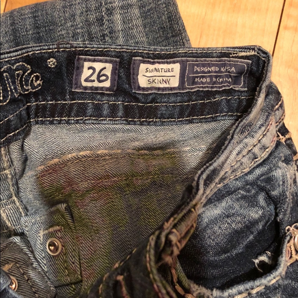 Jeans - Picture 3 of 3